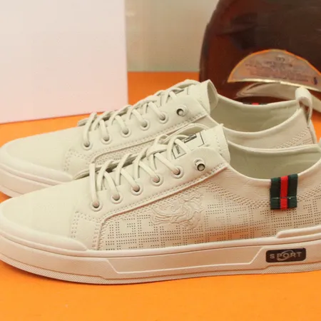 ヴェルサーチ カジュアルシューズ