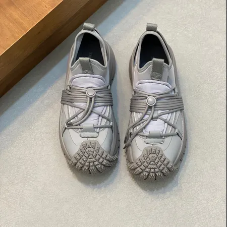 アルマーニ スニーカー