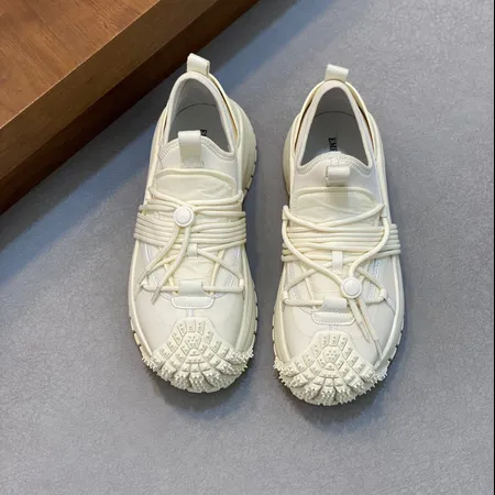 アルマーニ スニーカー