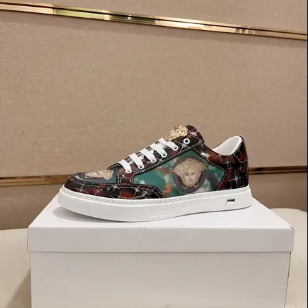 ヴェルサーチ カジュアルシューズ