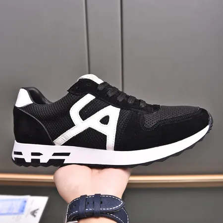 アルマーニ スニーカー