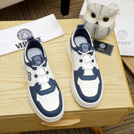 ヴェルサーチ カジュアルシューズ