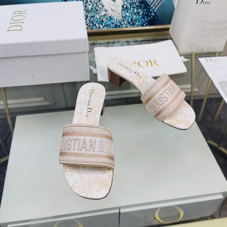ディオール スリッパ
