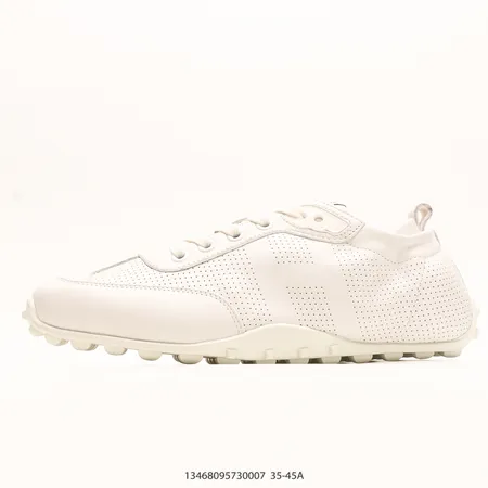 エルメス スニーカー