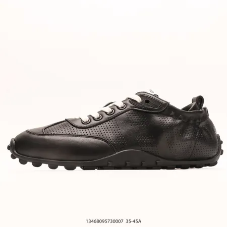 エルメス スニーカー