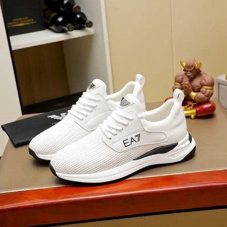 アルマーニ カジュアルシューズ