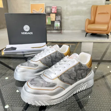 ヴェルサーチ カジュアルシューズ