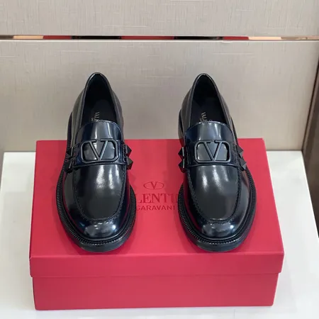 ヴァレンティノ ビジネスシューズ