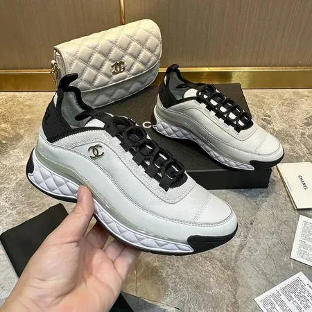 シャネル カジュアルシューズ