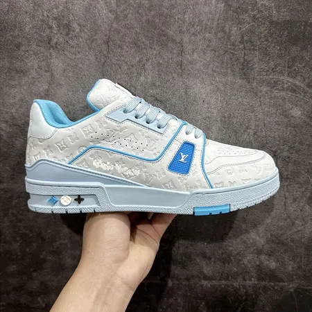 ルイヴィトン カジュアルシューズ