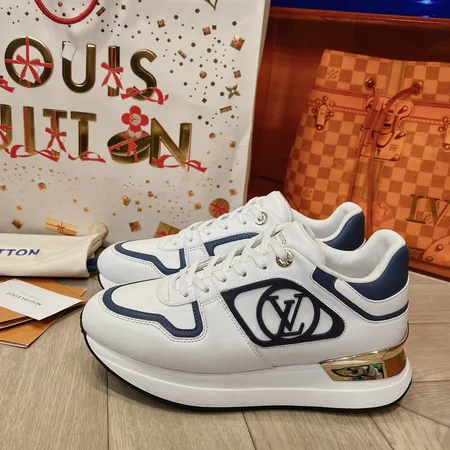 ルイヴィトン スニーカー