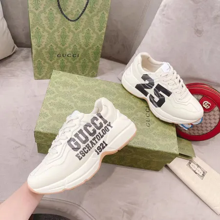 グッチ スニーカー