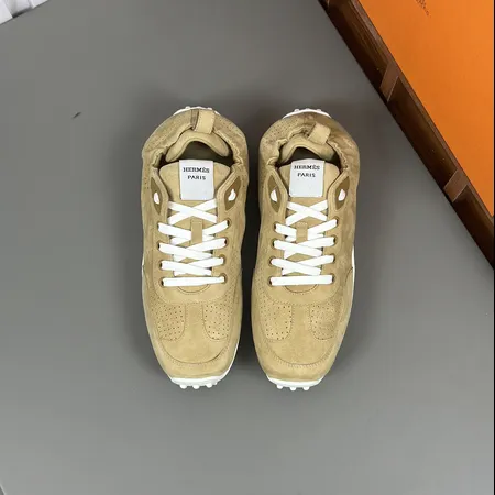 エルメス カジュアルシューズ