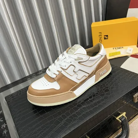 フェンディ スニーカー