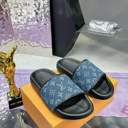 ルイヴィトン スリッパ