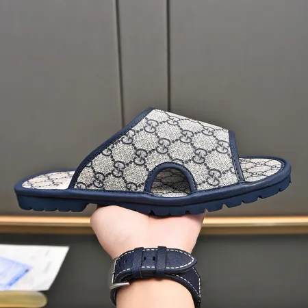 グッチ スリッパ
