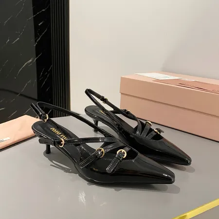 ミュウミュウ サンダル