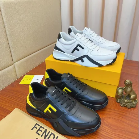 フェンディ スニーカー