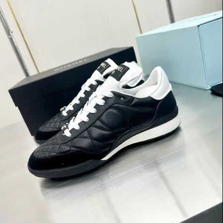 シャネル スニーカー