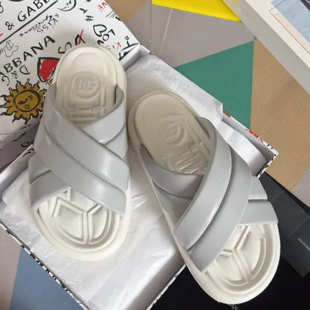 ドルチェ＆ガッバーナ スリッパ