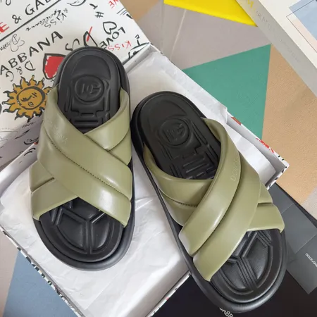 ドルチェ＆ガッバーナ スリッパ