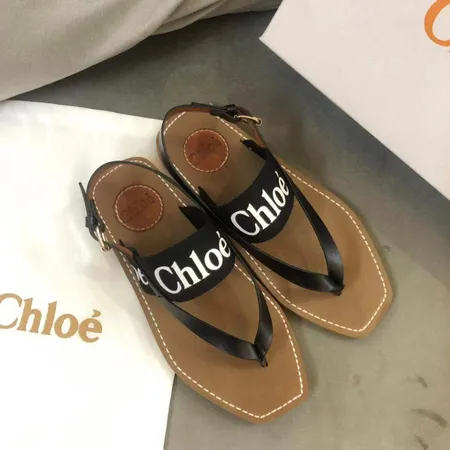 クロエ サンダル