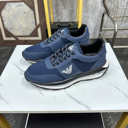 アルマーニ スニーカー