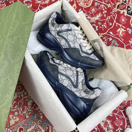 グッチ スニーカー