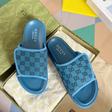 グッチ スリッパ