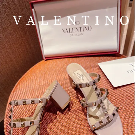 ヴァレンティノ スリッパ