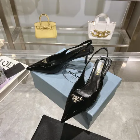 プラダ サンダル