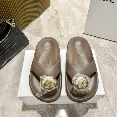 ロエベ スリッパ