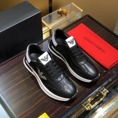 アルマーニ スニーカー