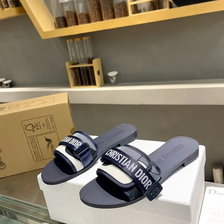 ディオール スリッパ