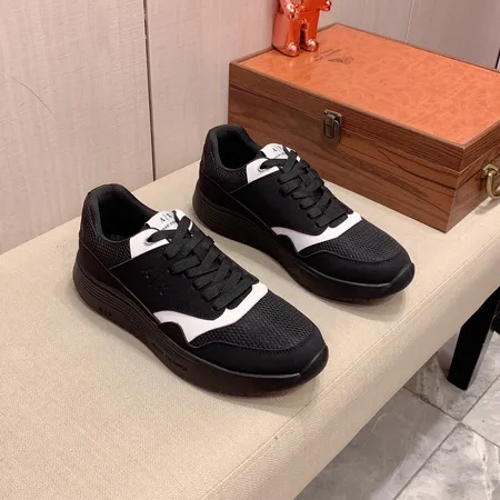 アルマーニ カジュアルシューズ