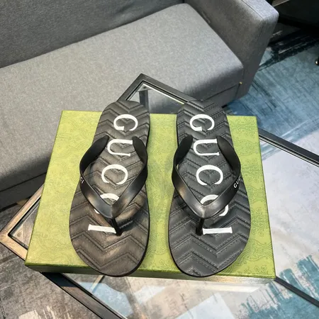 グッチ スリッパ