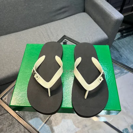 グッチ スリッパ