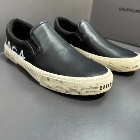 バレンシアガ カジュアルシューズ