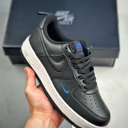 ナイキ カジュアルシューズ