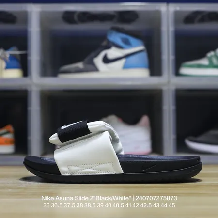 ナイキ スリッパ