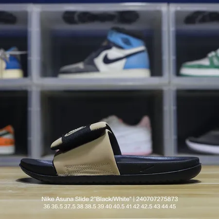 ナイキ スリッパ