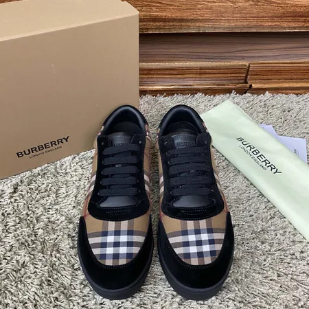 バーバリー ス スニーカー