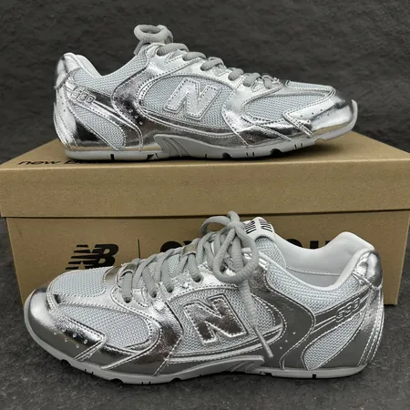 ミュウミュウ カジュアルシューズ