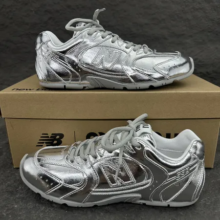 ミュウミュウ カジュアルシューズ