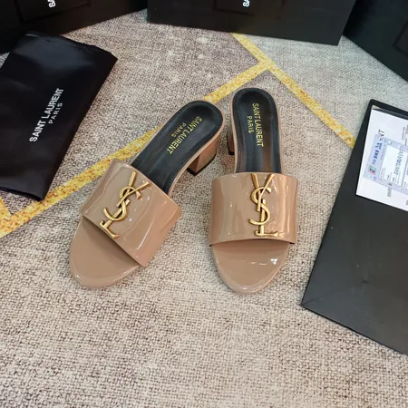 イブサンローラン スリッパ