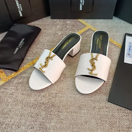 イブサンローラン スリッパ