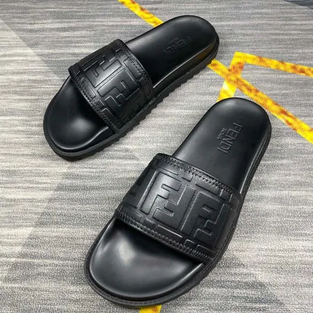 フェンディ スリッパ