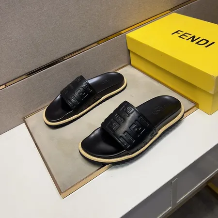 フェンディ スリッパ