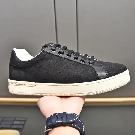 コーチ カジュアルシューズ