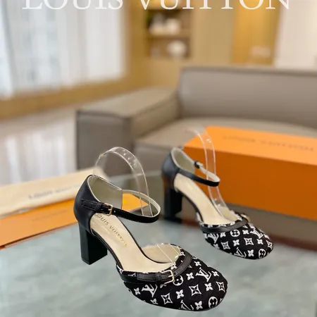 ルイヴィトン サンダル